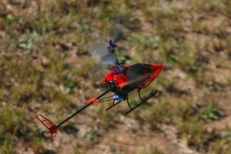 It's a helicopter (Blade CX/2)